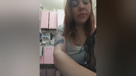 niki233221 free recording from 2024-10-23 11:52:00