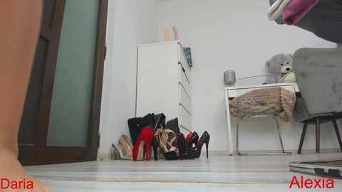 bellaxdoll free recording from 2024-10-25 12:21:00