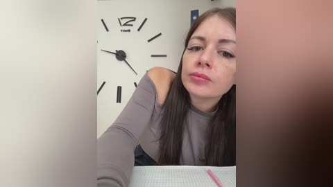 17alisa1717 free recording from 2024-10-28 06:23:00