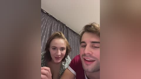 purple_akella free recording from 2024-10-28 20:13:00