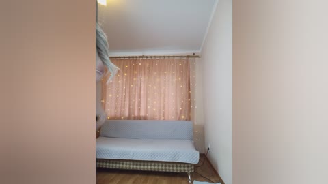 _gospoja_ free recording from 2026-04-14 02:03:00