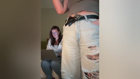 miss_fetish free recording from 2024-10-29 21:00:00