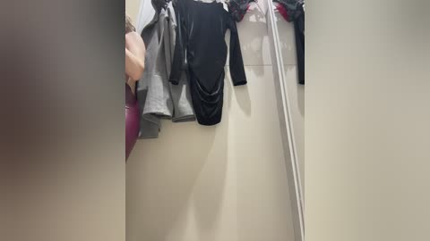 likachkaa free recording from 2024-11-01 16:53:00