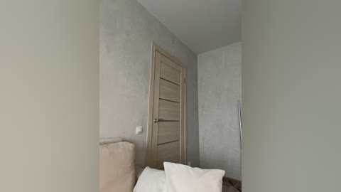 mila_m free recording from 2024-11-01 10:50:00