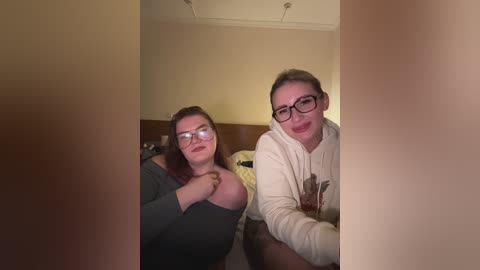 miss_fetish free recording from 2024-11-01 20:43:00