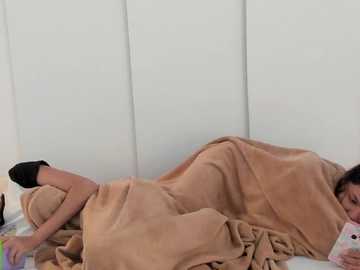 sexychanell_1 free recording from 2026-04-18 00:44:00