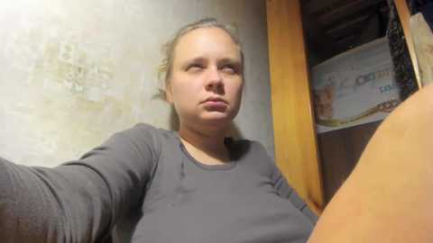 esterjohns free recording from 2024-11-04 02:30:00