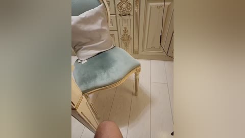 gerda_and_kai free recording from 2024-11-04 22:34:00