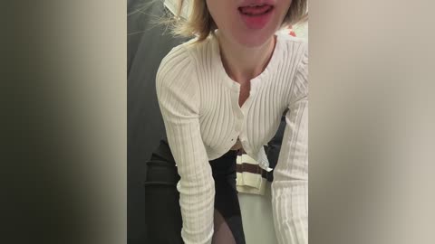 witchpeach free recording from 2024-11-06 12:20:00