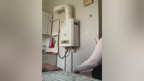 alyavass1 free recording from 2024-11-11 06:38:00