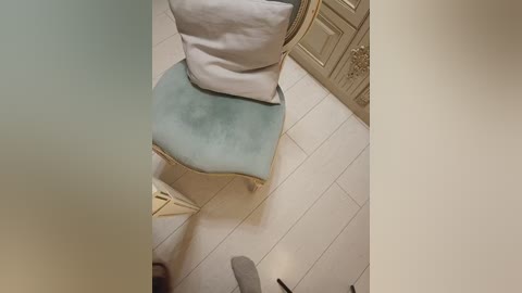 gerda_and_kai free recording from 2024-11-11 01:10:00