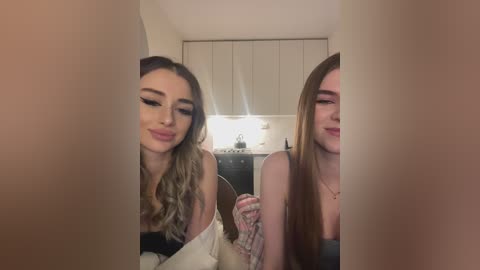 emilyandmira free recording from 2024-11-16 16:52:00