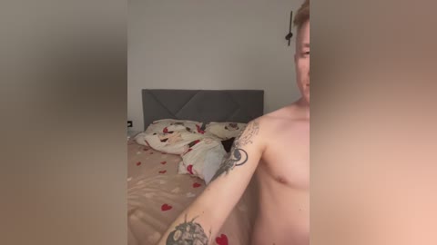 groteskcouple free recording from 2024-11-16 14:14:00