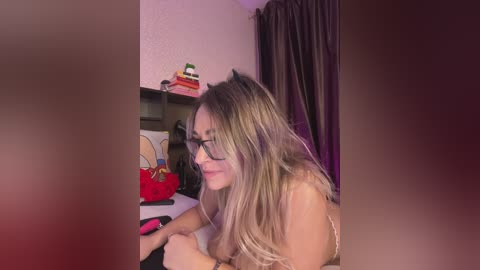 lunakissme free recording from 2026-04-15 00:18:00