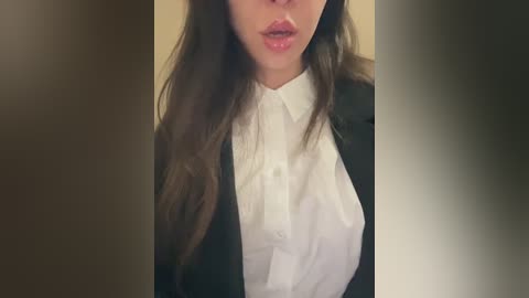 monikayyy free recording from 2024-11-19 16:28:00
