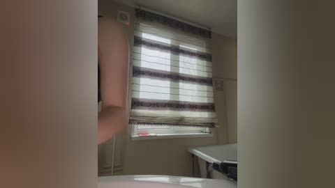 x_nastya_x free recording from 2024-11-21 11:46:00