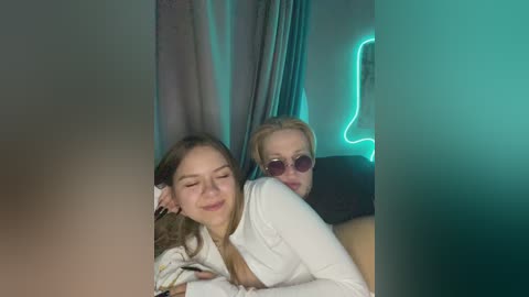 __crishtal__ free recording from 2024-11-22 18:15:00