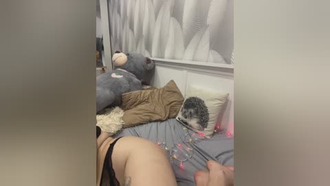 _tiki_riki_ free recording from 2024-11-23 13:25:00