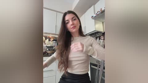 _saharochek_ free recording from 2024-11-25 08:13:00