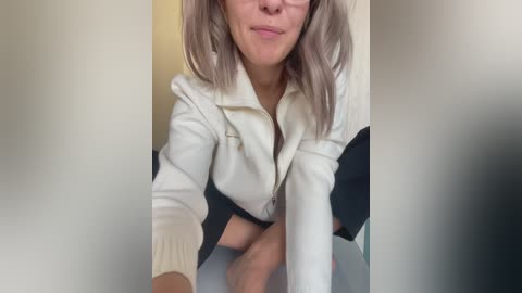 foxstar free recording from 2026-04-14 02:03:00