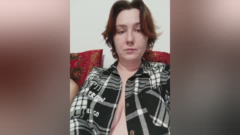 grey_family free recording from 2026-04-03 02:52:00