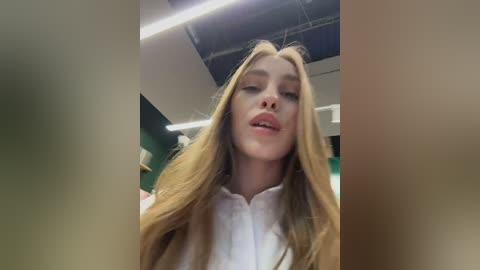 adelaida1001 free recording from 2024-11-28 08:28:00