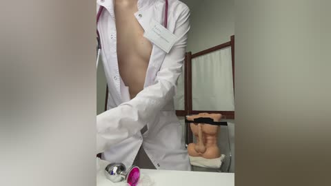 adelaida1001 free recording from 2024-11-30 07:40:00