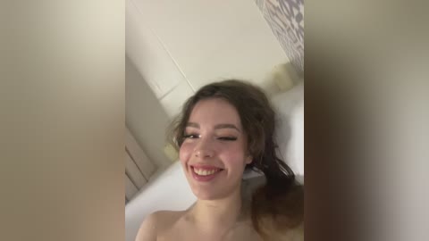 ladyemily free recording from 2024-12-03 20:35:00