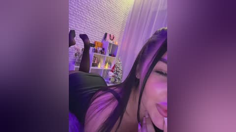 sweetkira25 free recording from 2024-12-04 00:27:00