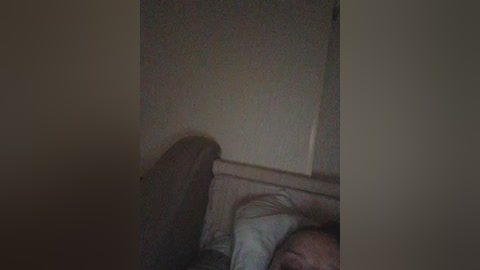 annanaz1912 free recording from 2024-12-05 04:26:00