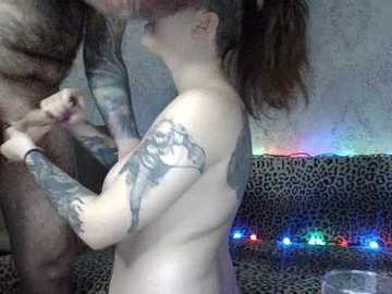 darkfamily free recording from 2026-04-14 02:03:00