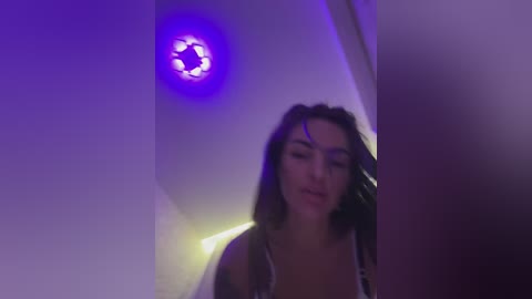 sweetkira25 free recording from 2024-12-06 01:56:00