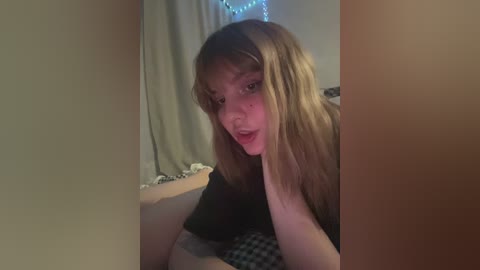 molly_and_ewa free recording from 2025-05-30 16:33:00