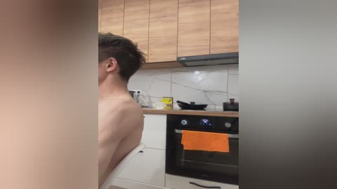 couplez free recording from 2025-06-01 14:02:00