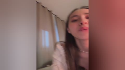 alinawey free recording from 2026-04-14 02:21:00