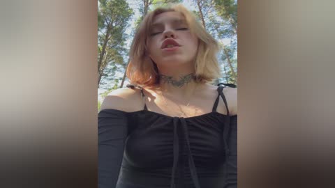 molly_and_ewa free recording from 2025-06-02 10:13:00