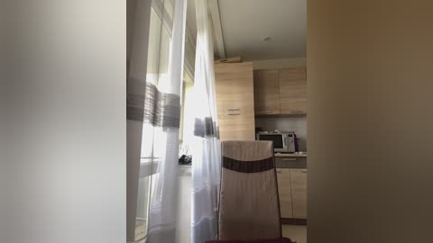 strawberry_1 free recording from 2025-06-02 06:10:00