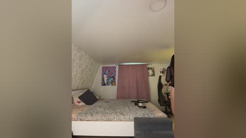 _maybebaby_ free recording from 2025-06-03 13:13:00