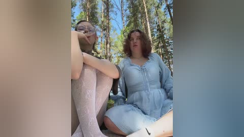 molly_and_ewa free recording from 2025-06-04 05:35:00