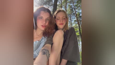 molly_and_ewa free recording from 2025-06-04 07:22:00