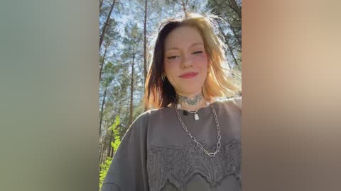 molly_and_ewa free recording from 2025-06-04 08:58:00