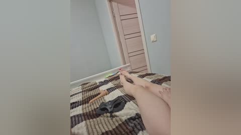 chelsi16 free recording from 2025-06-05 22:01:00