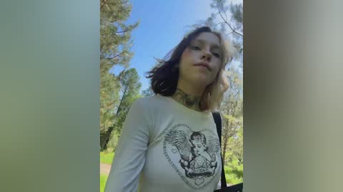 molly_and_ewa free recording from 2025-06-05 06:27:00