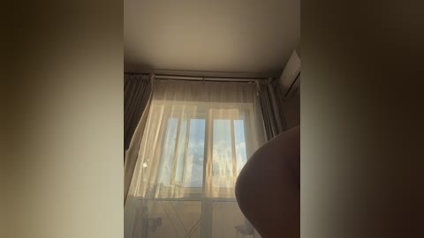 tati16 free recording from 2025-06-06 09:36:00