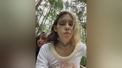 molly_and_ewa free recording from 2025-06-08 06:25:00