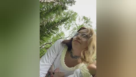 molly_and_ewa free recording from 2025-06-08 08:10:00