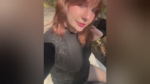 molly_and_ewa free recording from 2025-06-09 06:42:00