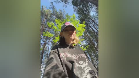 molly_and_ewa free recording from 2025-06-09 10:45:00