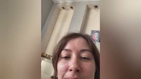 ekaterina_2017 free recording from 2026-04-14 02:45:00