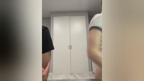 gummy_bears free recording from 2025-06-16 21:42:00